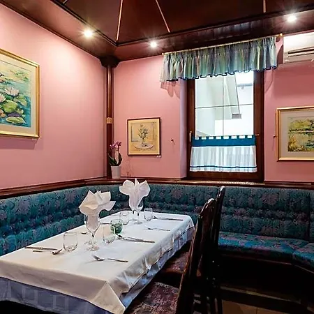 Florjanckov Hram 3* Ljubljana