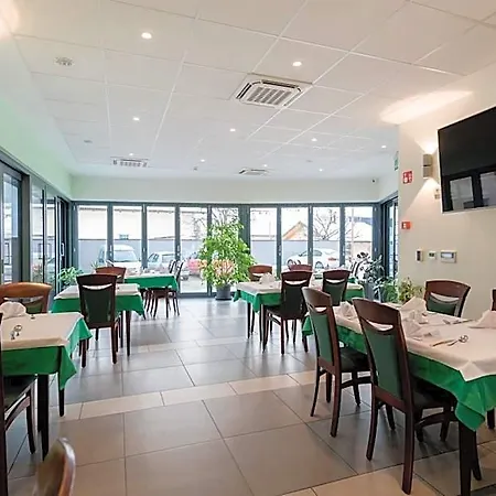 Hotel Florjanckov Hram 3*