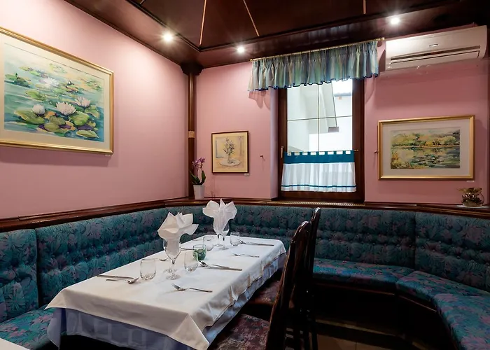 Florjanckov Hram Hotel 3*