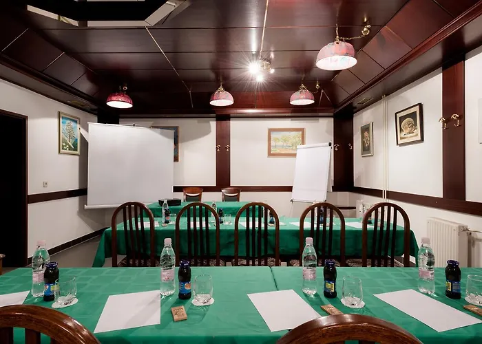 플로리안치코우 흐람 3*